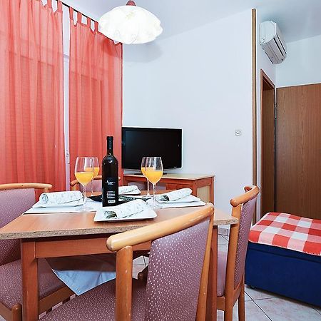Apartments Lucija Sukošan Extérieur photo