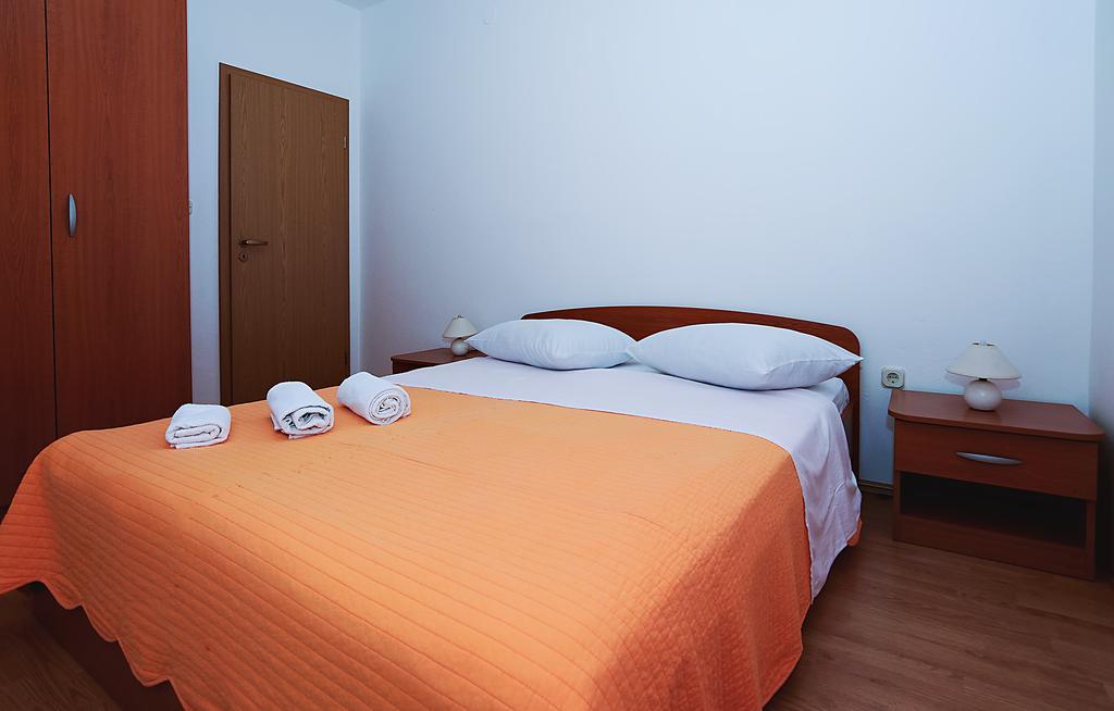 Apartments Lucija Sukošan Extérieur photo